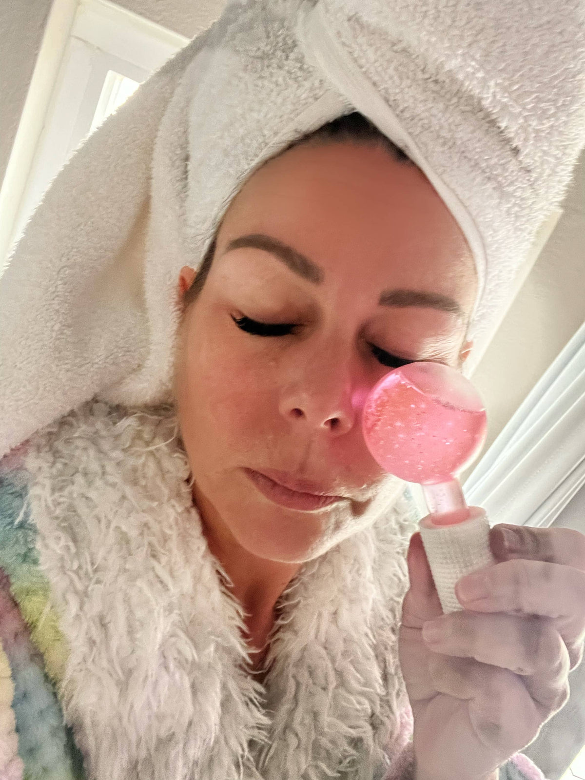 Glow Globes Ice Roller For Face (1 Set)